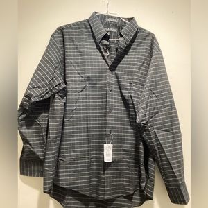 Croft and Barrow Wrinkle Resistant Men’s Dress Shirt.XL.(17.5-18)